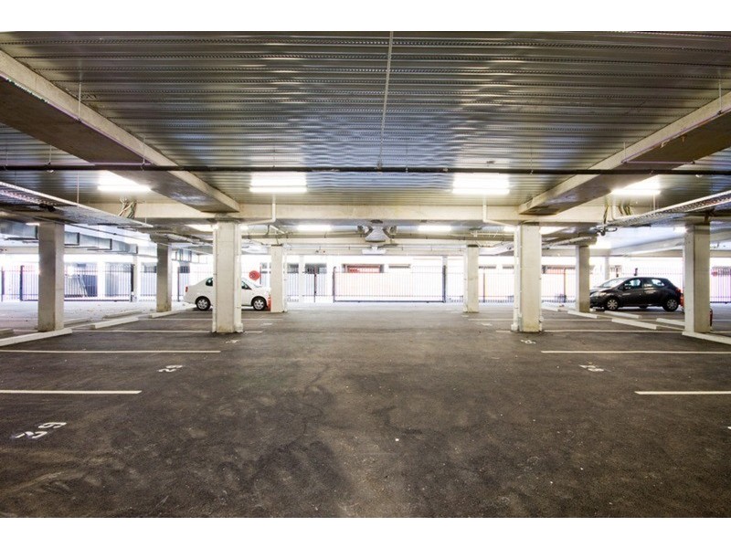 10-16 Light Common, Mawson Lakes SA 5095