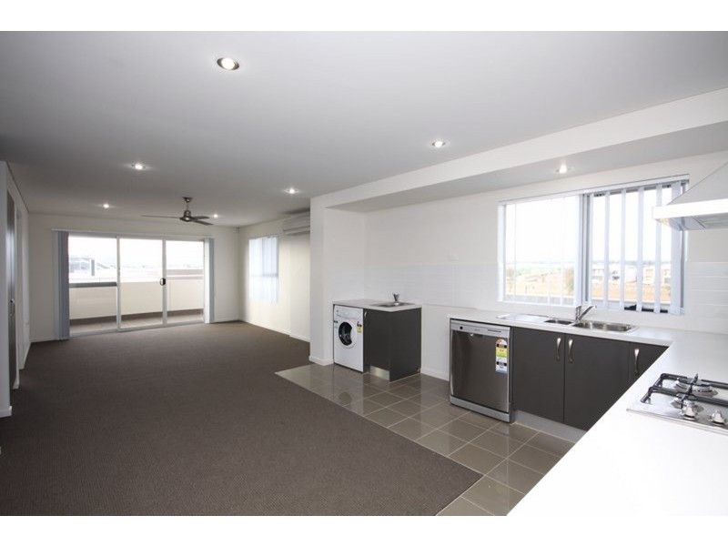 13/32-36 Riverside Street, Mawson Lakes SA 5095