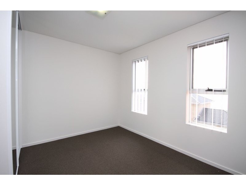 13/32-36 Riverside Street, Mawson Lakes SA 5095