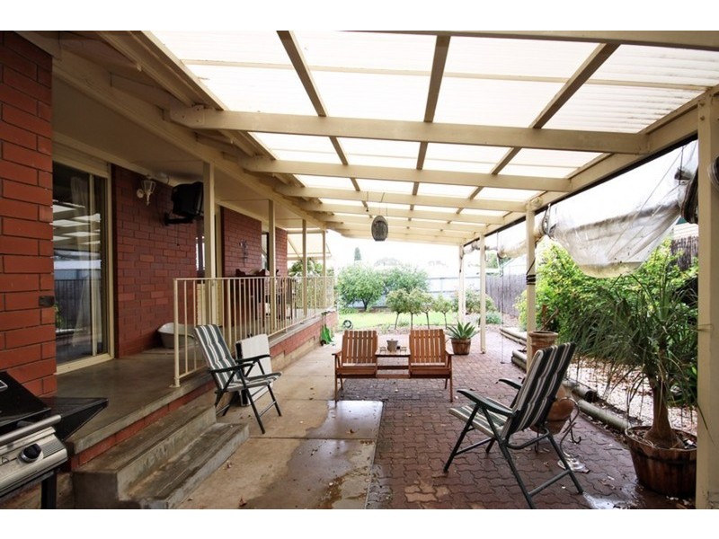 8 Ballard Street, Elizabeth East SA 5112