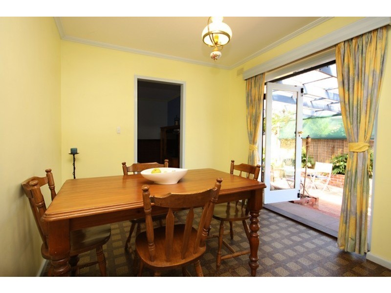 6 Pangari Drive, Fairview Park SA 5126