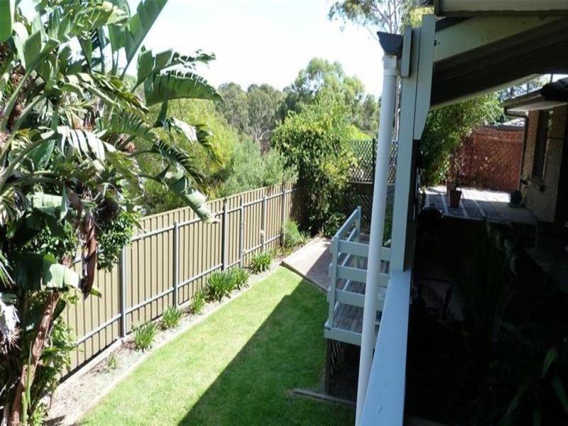 17 Gaylard Crescent, Redwood Park SA 5097