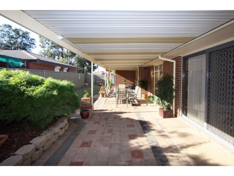 2 Ronaldo Way, Paralowie SA 5108