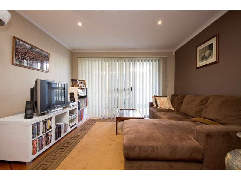 16/5-19 Goodall Parade, Mawson Lakes SA 5095