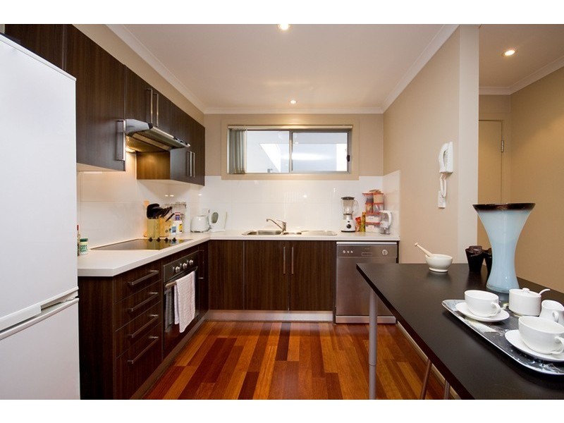 16/5-19 Goodall Parade, Mawson Lakes SA 5095