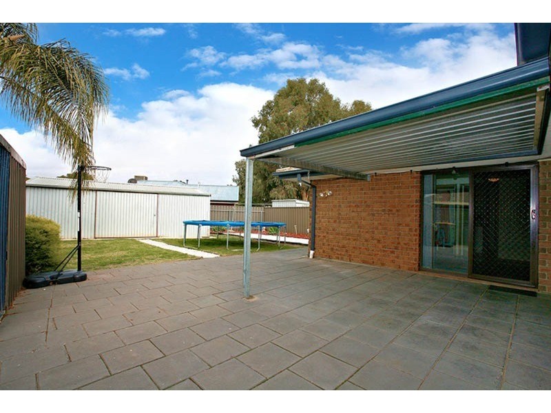 18 Niven Drive, Paralowie SA 5108