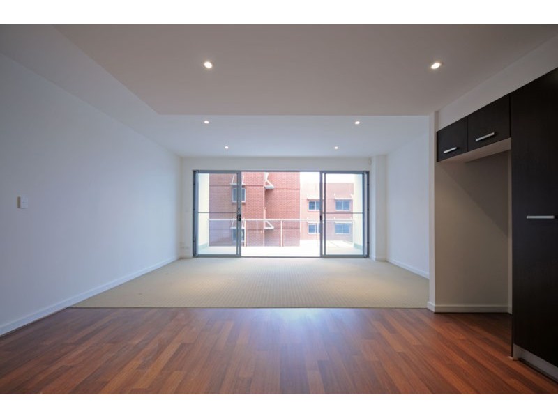 106/1-5 Euston Walk, Mawson Lakes SA 5095