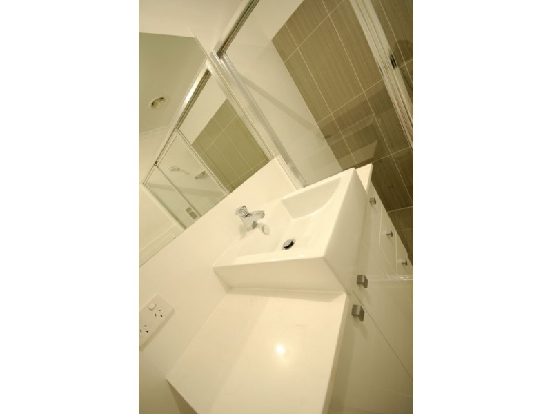 106/1-5 Euston Walk, Mawson Lakes SA 5095