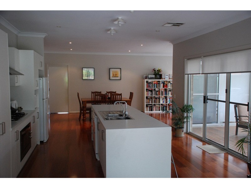 113 Shoalhaven Circuit, Mawson Lakes SA 5095