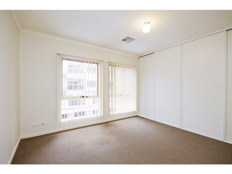 2/23-25 Metro Parade, Mawson Lakes SA 5095