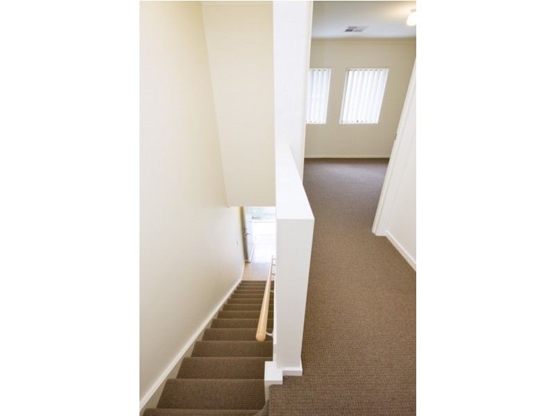 2/23-25 Metro Parade, Mawson Lakes SA 5095