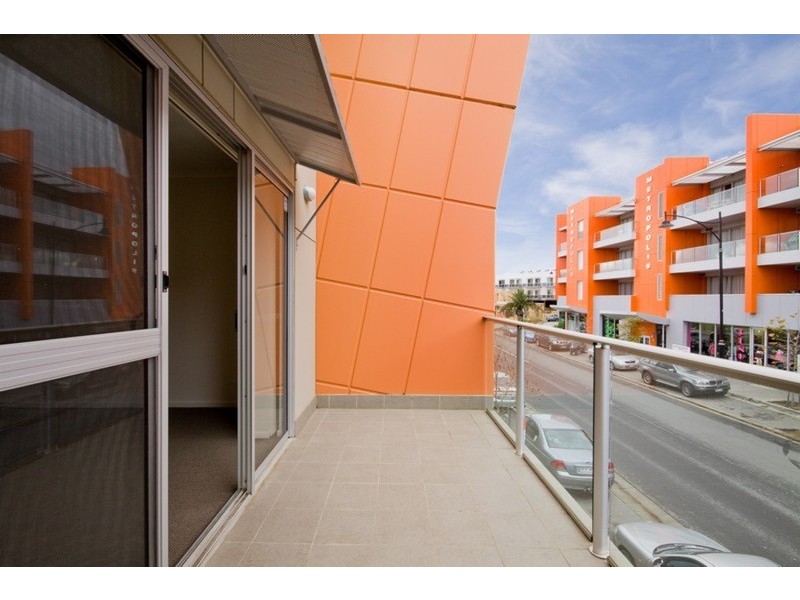 2/23-25 Metro Parade, Mawson Lakes SA 5095