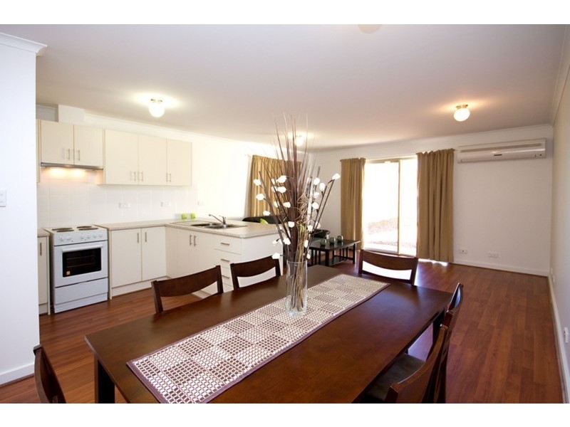 2/245 Kings Road, Paralowie SA 5108