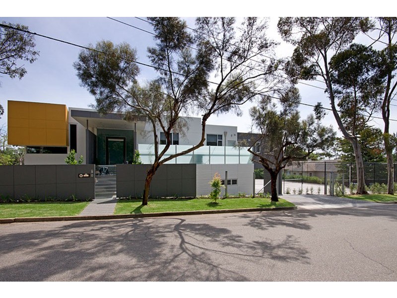 17 Elmglade Road, Springfield SA 5062