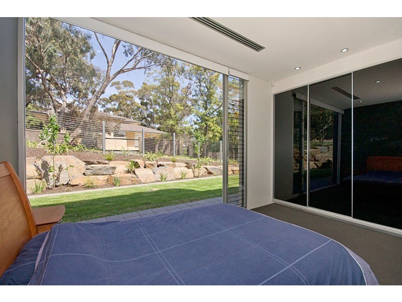 17 Elmglade Road, Springfield SA 5062