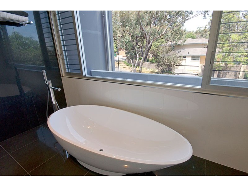 17 Elmglade Road, Springfield SA 5062