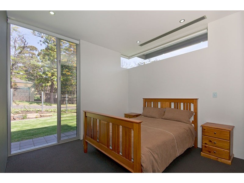 17 Elmglade Road, Springfield SA 5062