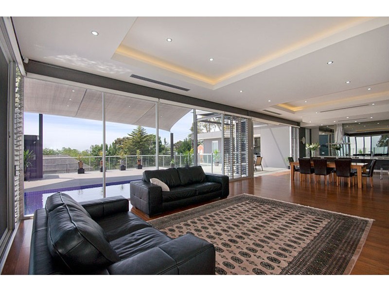 17 Elmglade Road, Springfield SA 5062