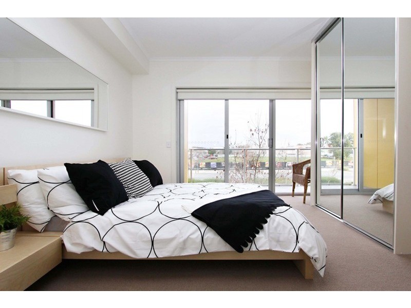 7/10-16 Light Common Street, Mawson Lakes SA 5095