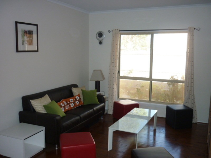 11 HIndmarsh  Circuit, Mawson Lakes SA 5095