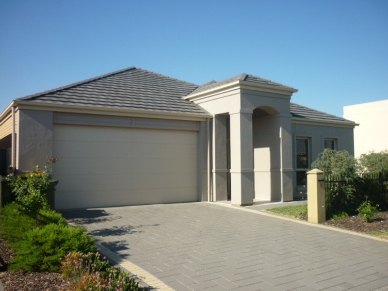 11 HIndmarsh  Circuit, Mawson Lakes SA 5095