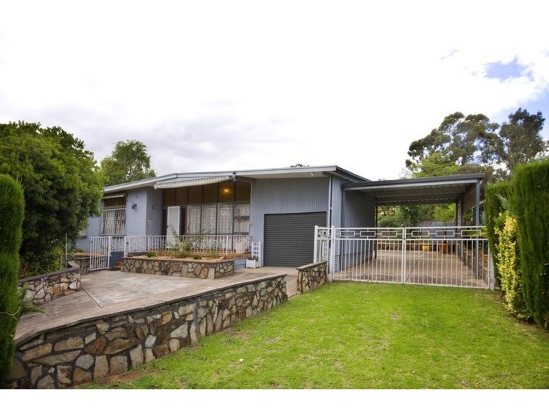 28 Carol Drive, Para Hills SA 5096