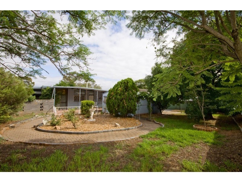 28 Carol Drive, Para Hills SA 5096