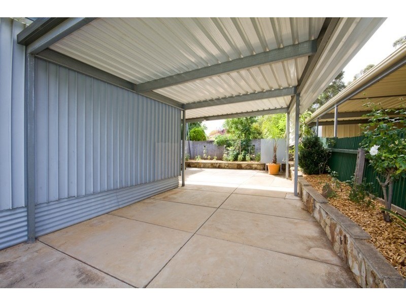 28 Carol Drive, Para Hills SA 5096