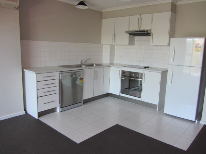 34/13-19 Hurtle Parade, Mawson Lakes SA 5095