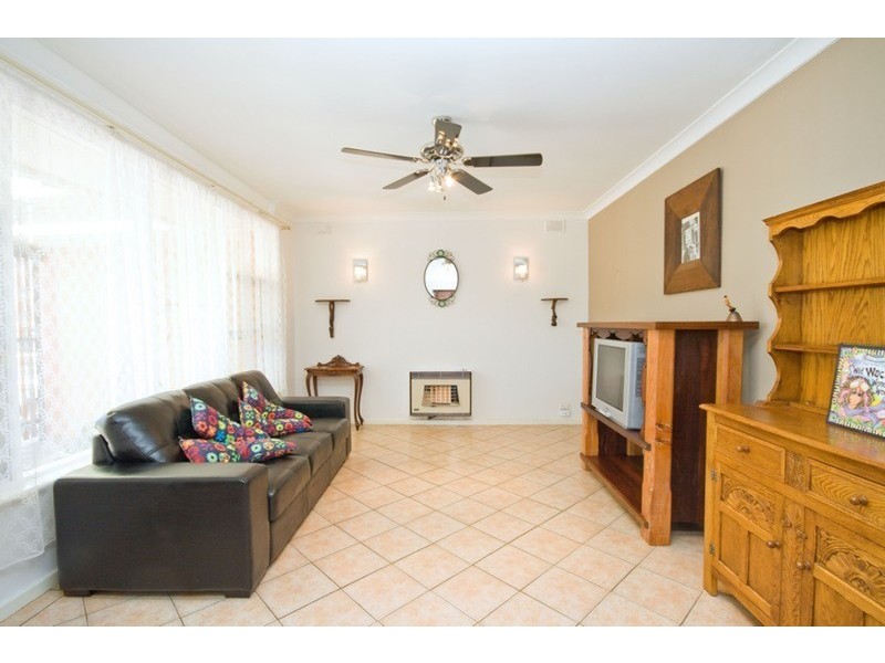 4 Booloo Street, Para Hills West SA 5096