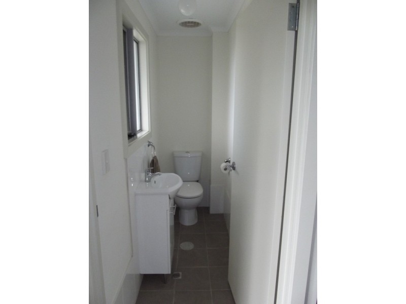 8/1-5 St. Kitts  Place, Mawson Lakes SA 5095