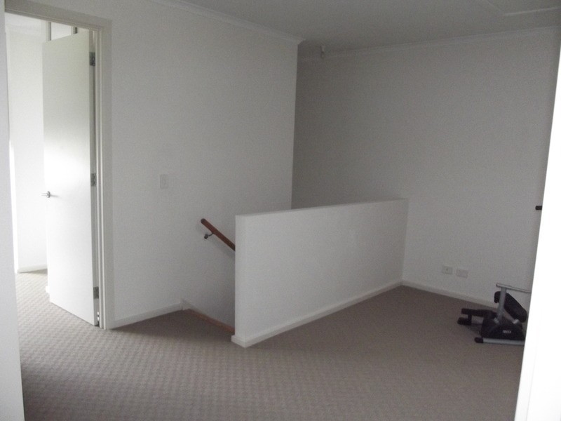 8/1-5 St. Kitts  Place, Mawson Lakes SA 5095