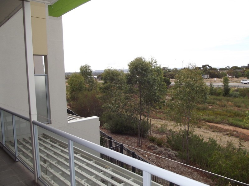 8/1-5 St. Kitts  Place, Mawson Lakes SA 5095