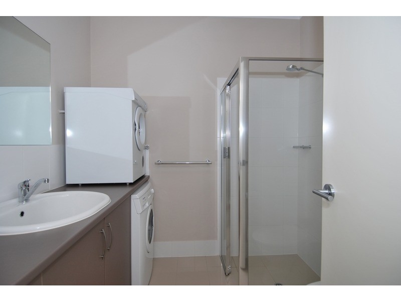 220/6 Metro Parade, Mawson Lakes SA 5095