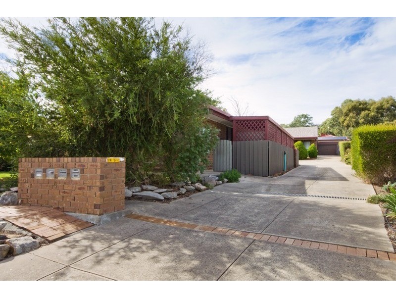 2/4 Jeanette  Crescent, Aberfoyle Park SA 5159