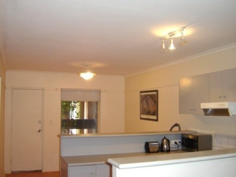 8/17 Eden Street, Adelaide SA 5000