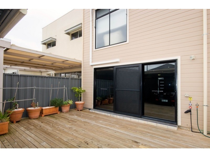 2 Robinson Street, Mawson Lakes SA 5095