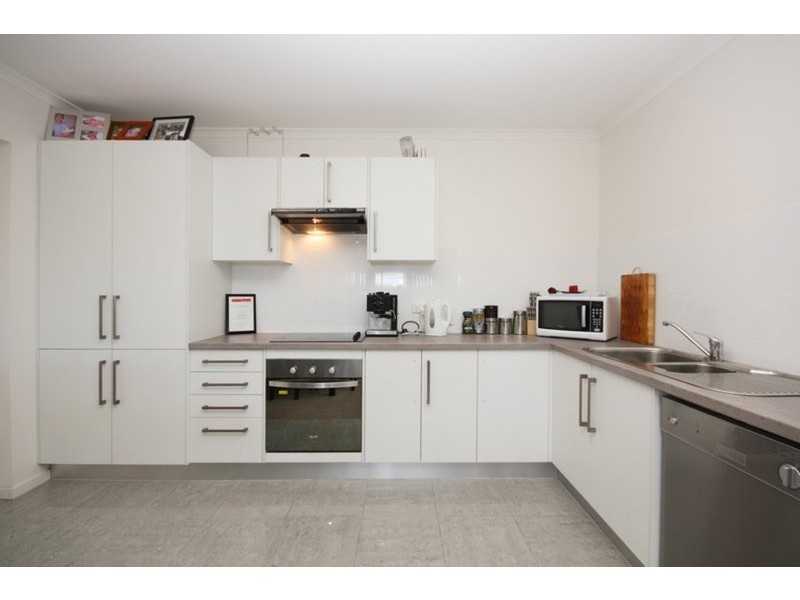 4/7 Euston Walk, Mawson Lakes SA 5095