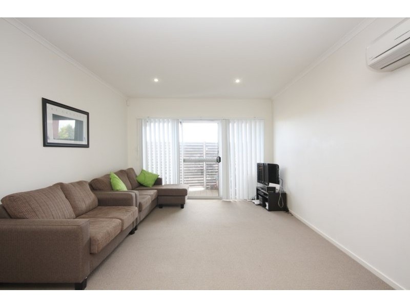 4/7 Euston Walk, Mawson Lakes SA 5095