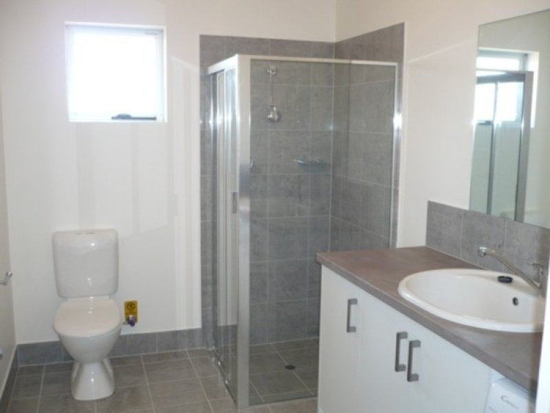 4/7 Euston Walk, Mawson Lakes SA 5095