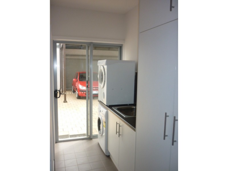 22 Robinson  Street, Mawson Lakes SA 5095