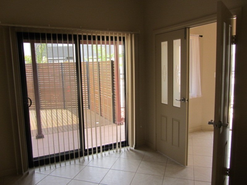 6 Saint Kitts  Place, Mawson Lakes SA 5095