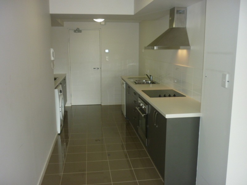 9/44-48 Metro Parade, Mawson Lakes SA 5095