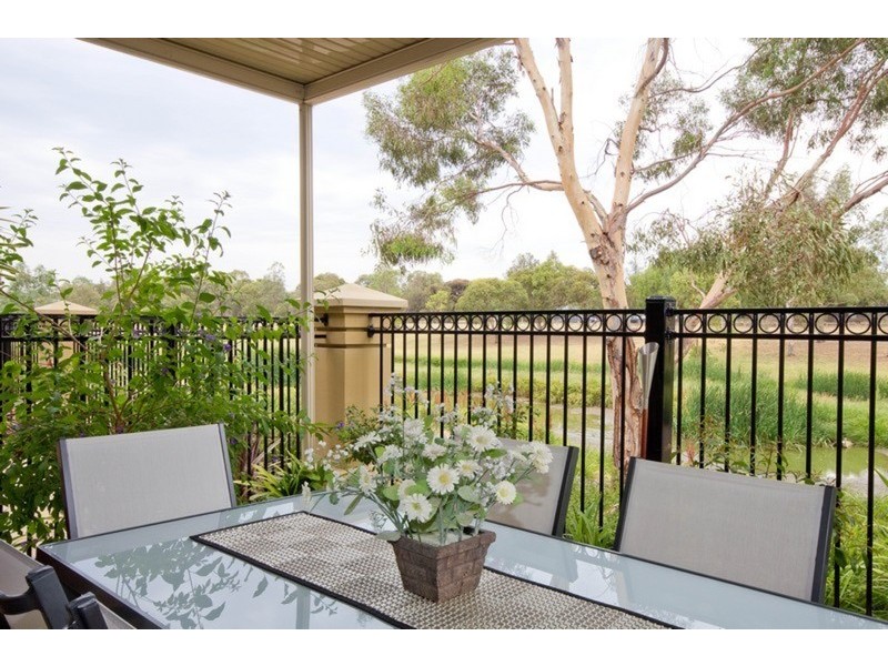 79 Douglas Drive, Mawson Lakes SA 5095