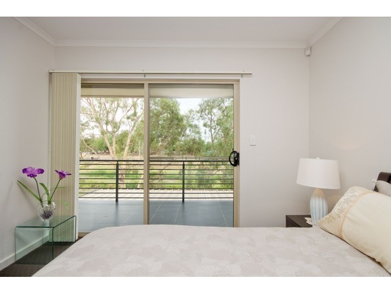 79 Douglas Drive, Mawson Lakes SA 5095