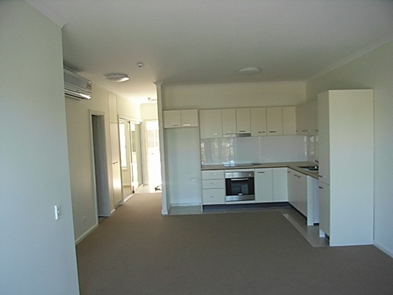 35/10-16 Light Common, Mawson Lakes SA 5095