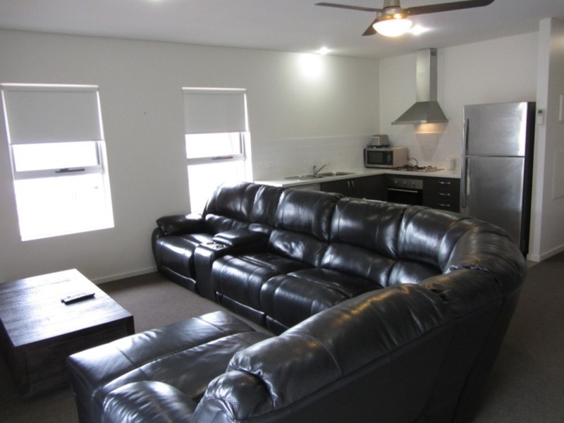 19/32-36 Riverside Street, Mawson Lakes SA 5095