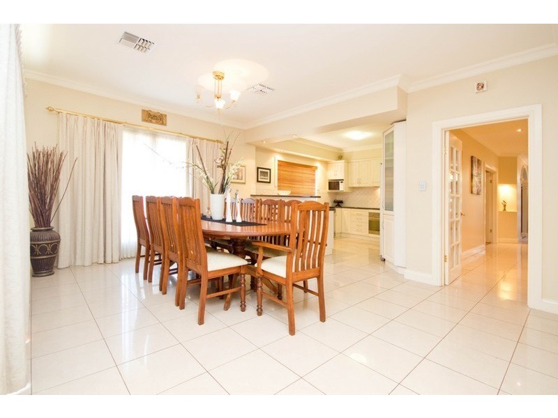 1 Alexandrina Walk, Mawson Lakes SA 5095