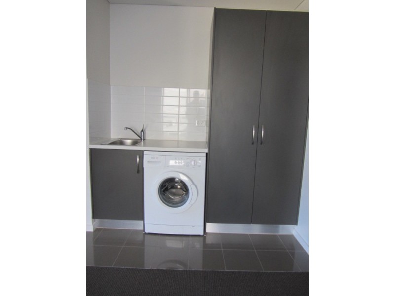 11/32-36 Riverside Street, Mawson Lakes SA 5095