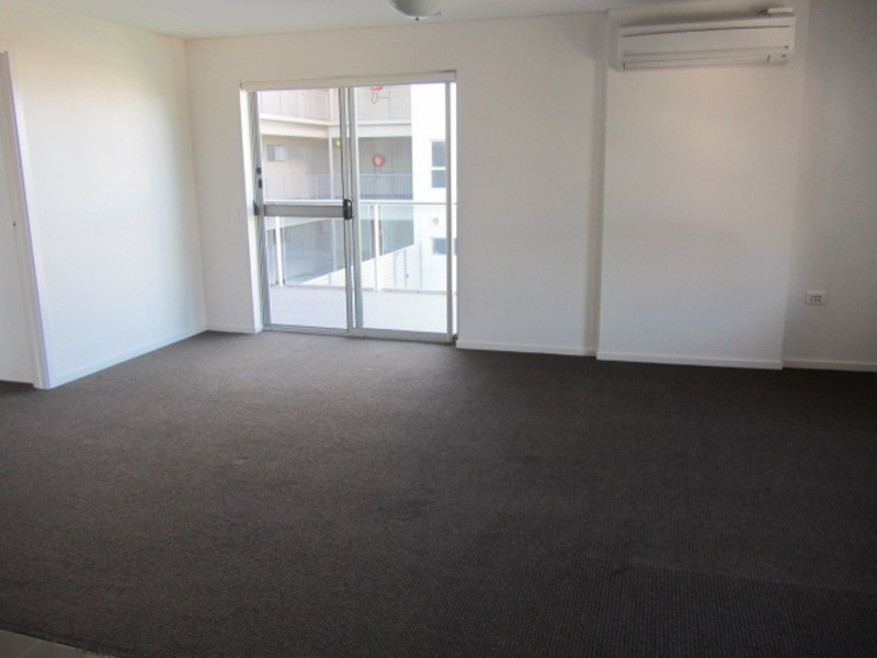 11/32-36 Riverside Street, Mawson Lakes SA 5095